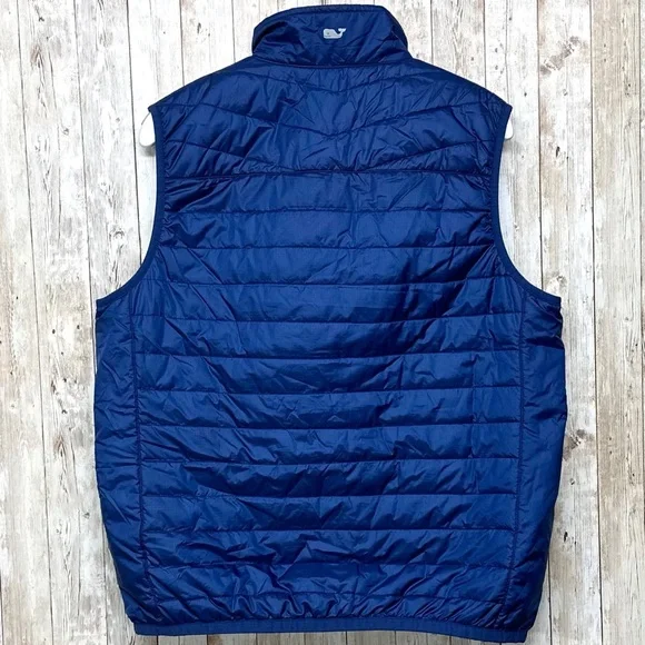 ⭐️Vineyard Vines Mountain Weekend Vest [1501]